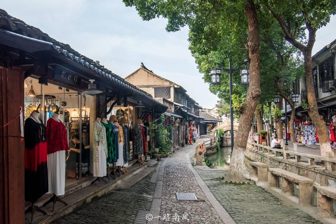 我市省人大代表向大会提交议案建议26件